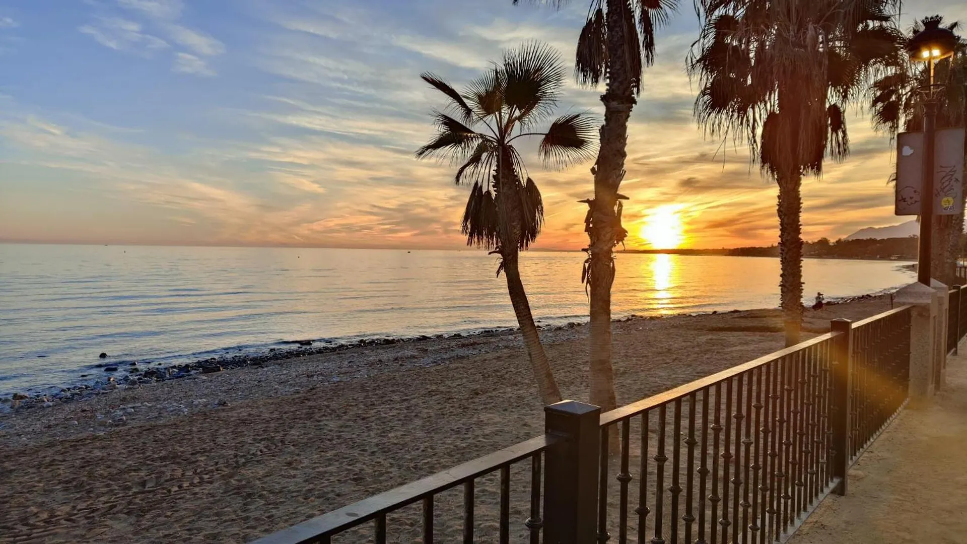 Happy Holidays Malaga Apartment